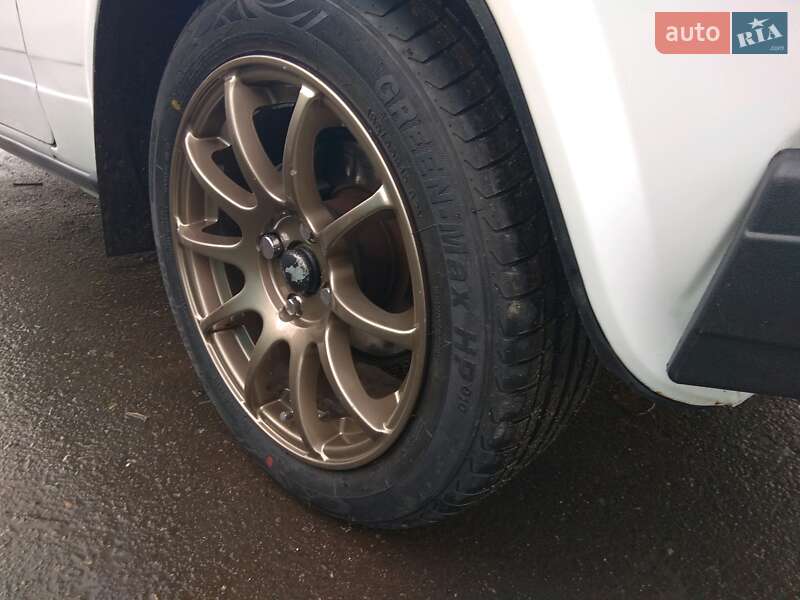 Седан ВАЗ / Lada 2107 2007 в Черноморске