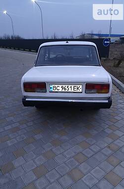 Седан ВАЗ / Lada 2107 1991 в Иршаве