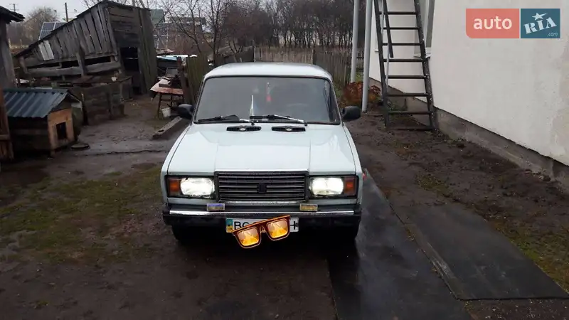 ВАЗ / Lada 2107