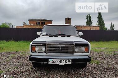 Седан ВАЗ / Lada 2107 1990 в Дубровице