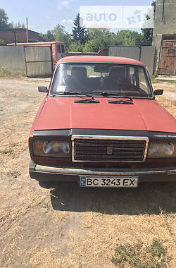 Седан ВАЗ / Lada 2107 1995 в Радехове