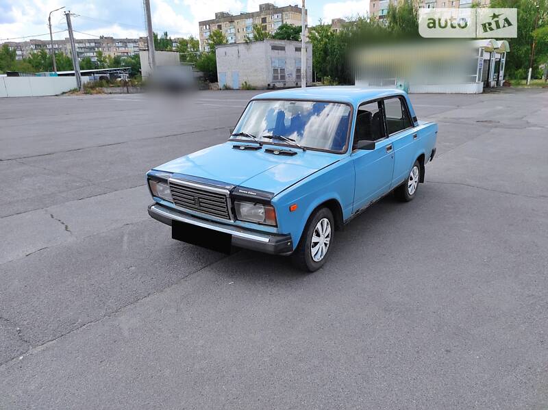 Седан ВАЗ / Lada 2107 1990 в Кривому Розі