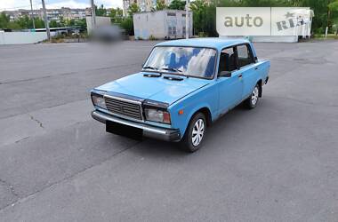 Седан ВАЗ / Lada 2107 1990 в Кривом Роге