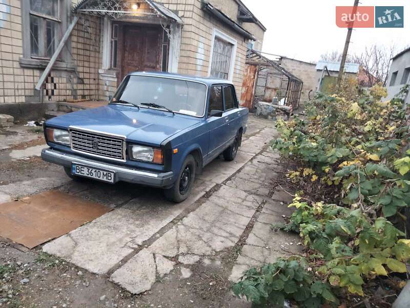Седан ВАЗ / Lada 2107 2005 в Николаеве фото 4 Седан ВАЗ / Lada 2107 2005 в Николаеве