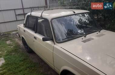 Седан ВАЗ / Lada 2107 1990 в Новомосковську