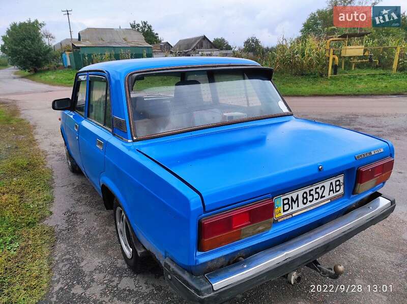 Седан ВАЗ / Lada 2107 2001 в Бурыни
