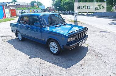 Седан ВАЗ / Lada 2107 2004 в Харкові