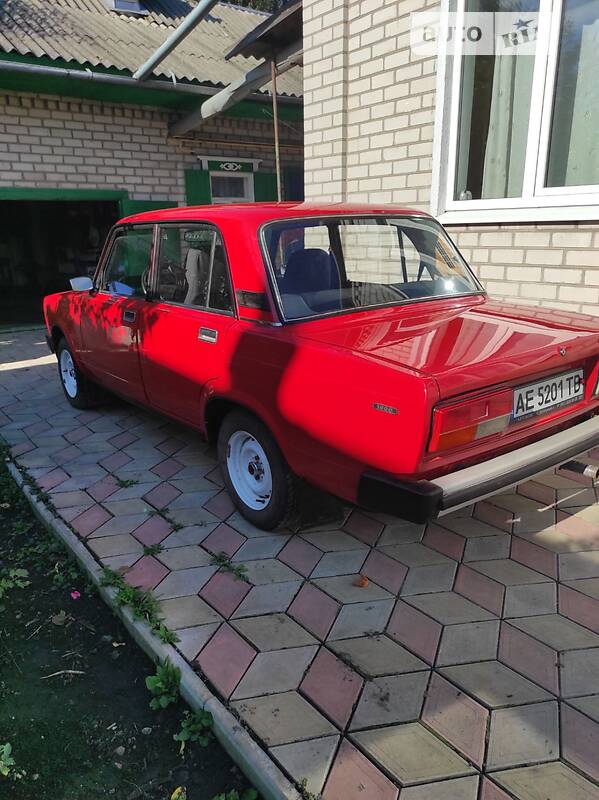 Седан ВАЗ / Lada 2107 1992 в Верхньодніпровську