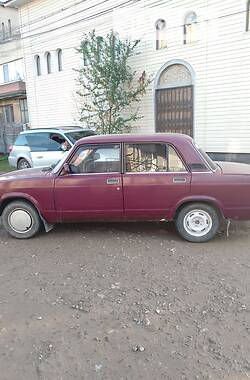 Седан ВАЗ / Lada 2107 1989 в Ивано-Франковске