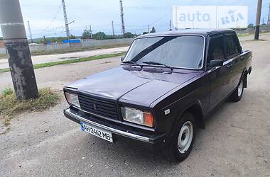 Седан ВАЗ / Lada 2107 1999 в Славянске