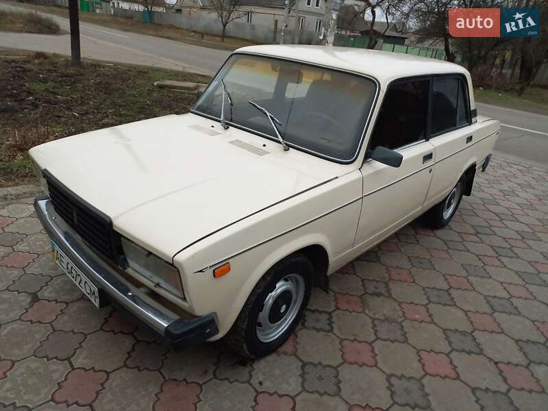Седан ВАЗ / Lada 2107 1986 в Новомосковске
