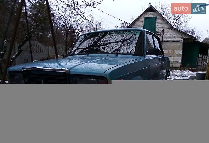 Седан ВАЗ / Lada 2107 1989 в Житомире