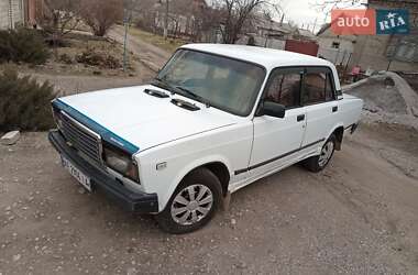 Седан ВАЗ / Lada 2107 1983 в Днепре