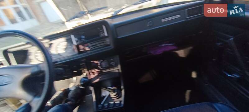 Седан ВАЗ / Lada 2107 1992 в Умані