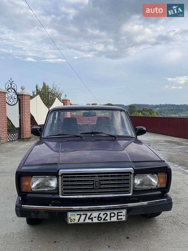 Седан ВАЗ / Lada 2107 2003 в Нижней Апше