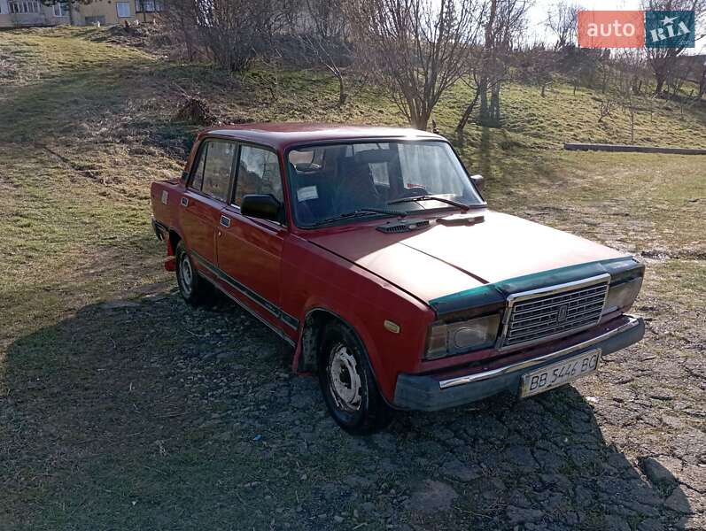 Седан ВАЗ / Lada 2107 1995 в Старому Самборі
