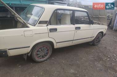 Седан ВАЗ / Lada 2107 1986 в Олевске