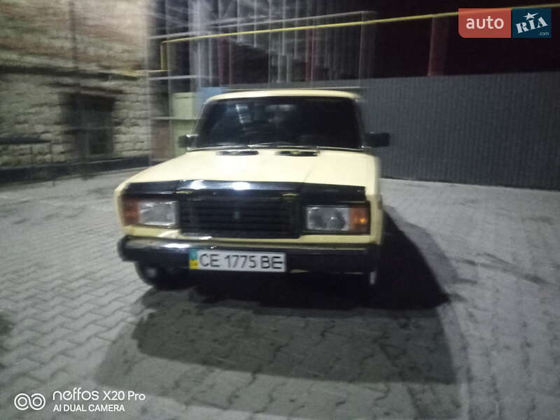 Хетчбек ВАЗ / Lada 2107 1988 в Чернівцях