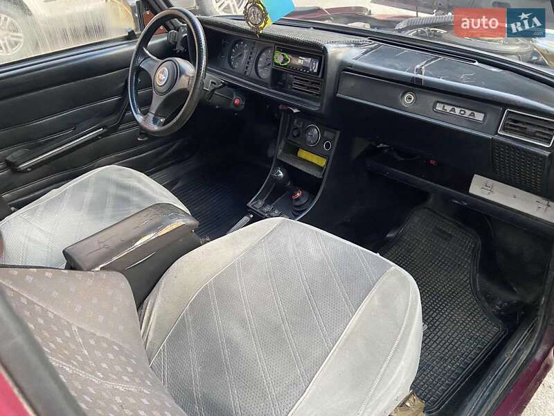 Седан ВАЗ / Lada 2107 2003 в Києві