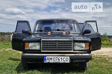 Седан ВАЗ / Lada 2107 2007 в Житомире