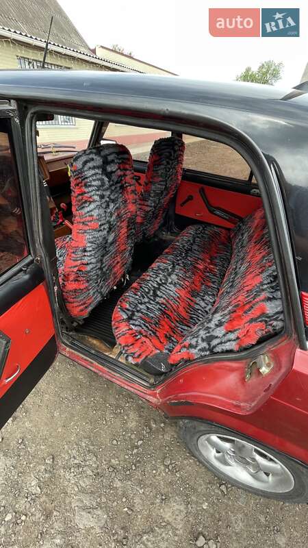 Седан ВАЗ / Lada 2107 1989 в Білгороді-Дністровському