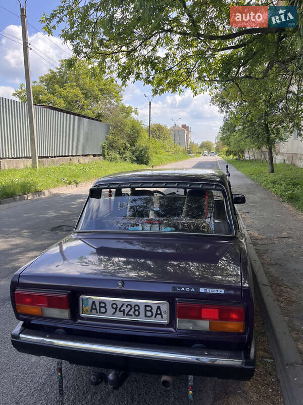 Седан ВАЗ / Lada 2107 2005 в Тульчине