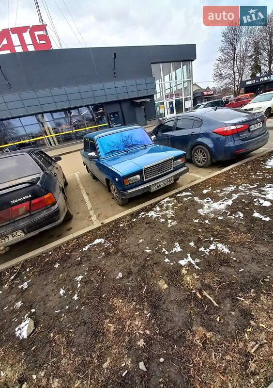 Седан ВАЗ / Lada 2107 1989 в Христинівці