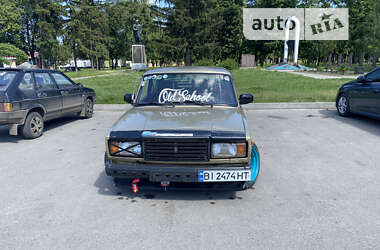 Седан ВАЗ / Lada 2107 1987 в Гадячі