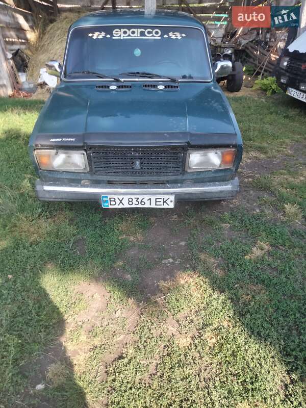 Седан ВАЗ / Lada 2107 1993 в 
