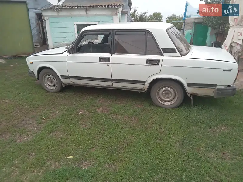 ВАЗ / Lada 2107