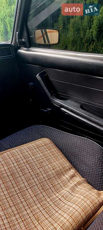 Седан ВАЗ / Lada 2107 2004 в Виноградові