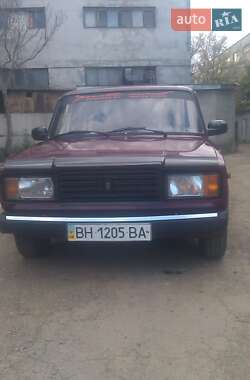 Седан ВАЗ / Lada 2107 2005 в 