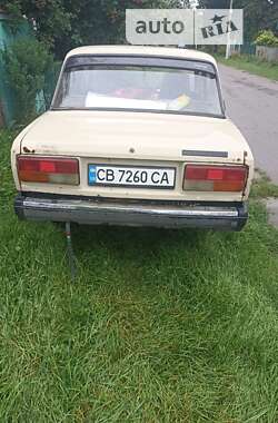 Седан ВАЗ / Lada 2107 1989 в Чернигове