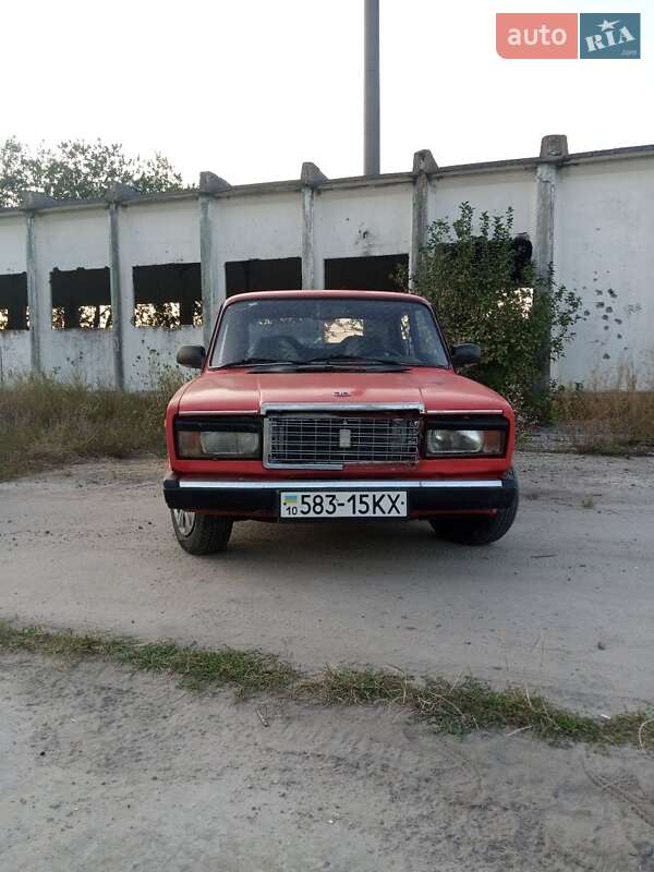 Седан ВАЗ / Lada 2107 1985 в Киеве фото 2 Седан ВАЗ / Lada 2107 1985 в Киеве