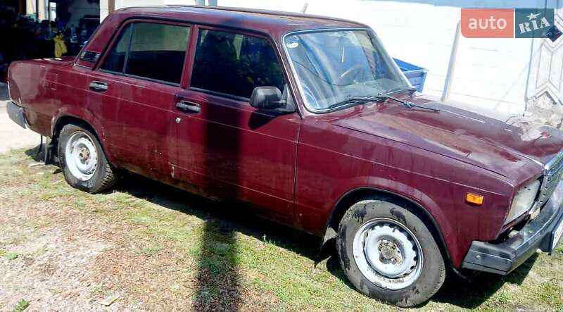 Седан ВАЗ / Lada 2107 2008 в Малой Виске