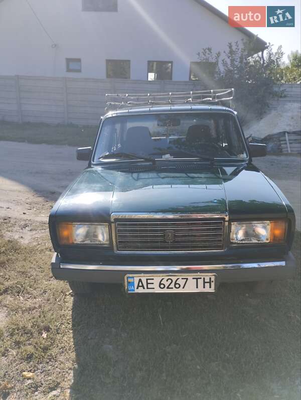 Седан ВАЗ / Lada 2107 2007 в Днепре