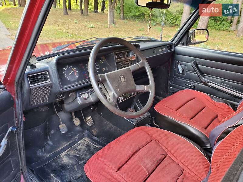 Седан ВАЗ / Lada 2107 1993 в Новояворовске фото 9 Седан ВАЗ / Lada 2107 1993 в Новояворовске