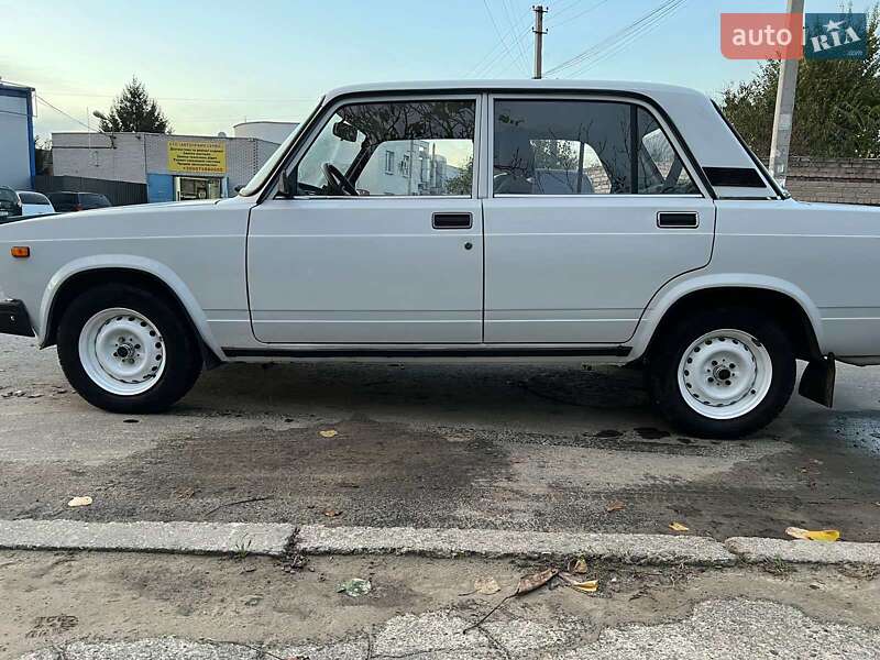 Седан ВАЗ / Lada 2107 2006 в Запоріжжі