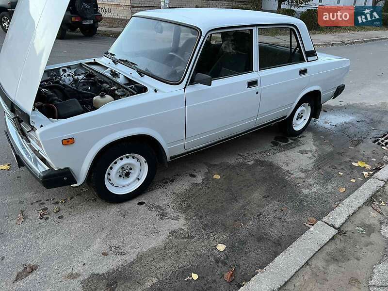 Седан ВАЗ / Lada 2107 2006 в Запоріжжі