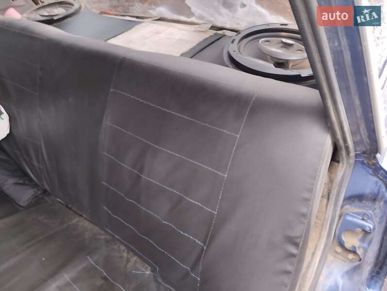 Седан ВАЗ / Lada 2107 1986 в Борщеві