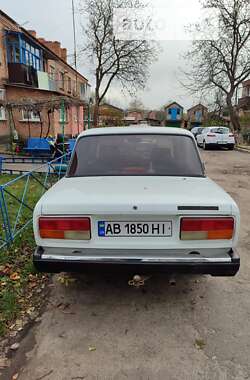 Седан ВАЗ / Lada 2107 1986 в Вінниці