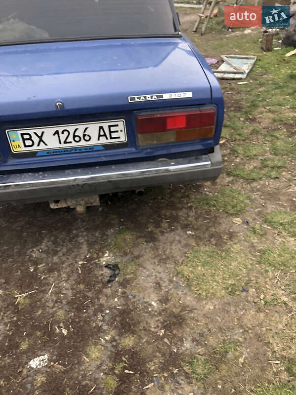 Седан ВАЗ / Lada 2107 2005 в Хмельницькому