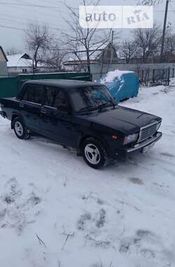 Седан ВАЗ / Lada 2107 2004 в Тетиеве