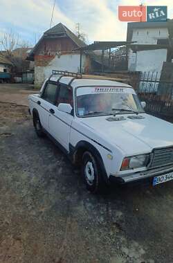 Седан ВАЗ 2107 1992 в 