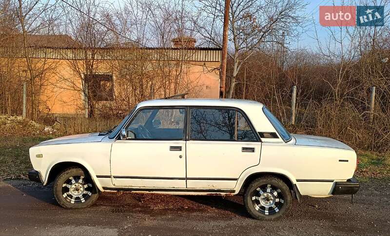Седан ВАЗ / Lada 2107 1989 в Виноградове
