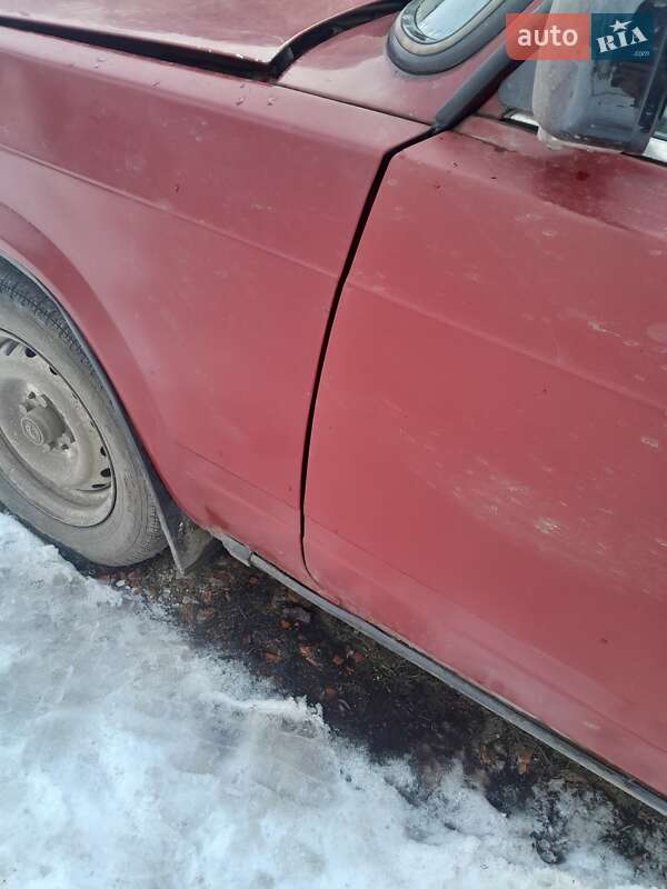 Седан ВАЗ / Lada 2107 2005 в Покровську