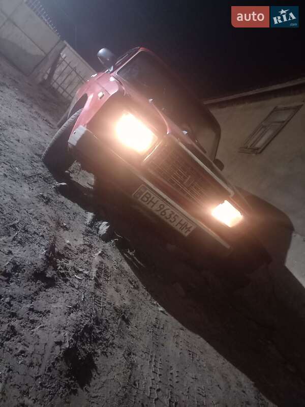 Седан ВАЗ / Lada 2107 1994 в Болграді