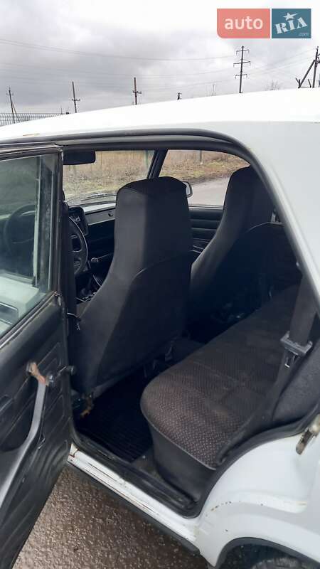Седан ВАЗ / Lada 2107 2004 в Миколаєві