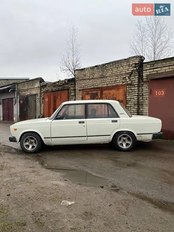 ВАЗ / Lada 2107
