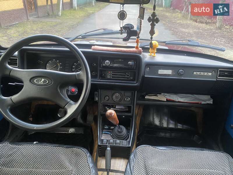 Седан ВАЗ / Lada 2107 2005 в Шполе